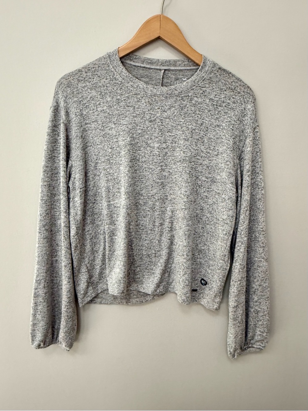 Hollister Light Heather Gray Pullover Crewneck Top